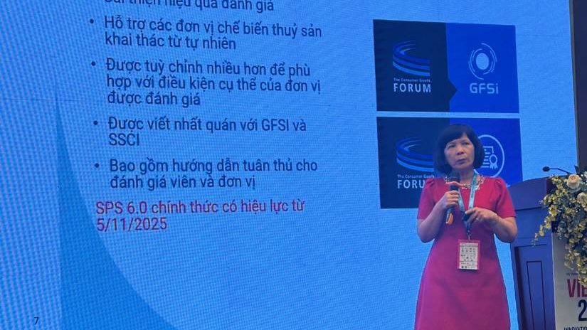 Ms. Nguyễn Thị Thanh Bình presenting at VietFish 2026